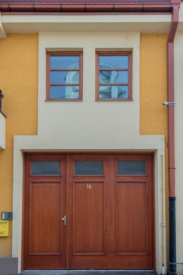 Apartman U Srcu Grada Sombor Ngoại thất bức ảnh