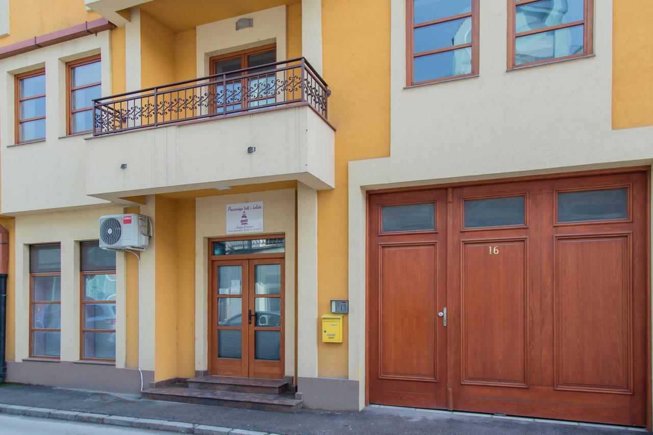 Apartman U Srcu Grada Sombor Ngoại thất bức ảnh