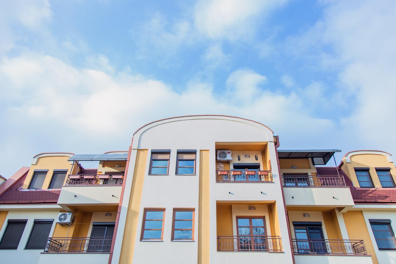 Apartman U Srcu Grada Sombor Ngoại thất bức ảnh