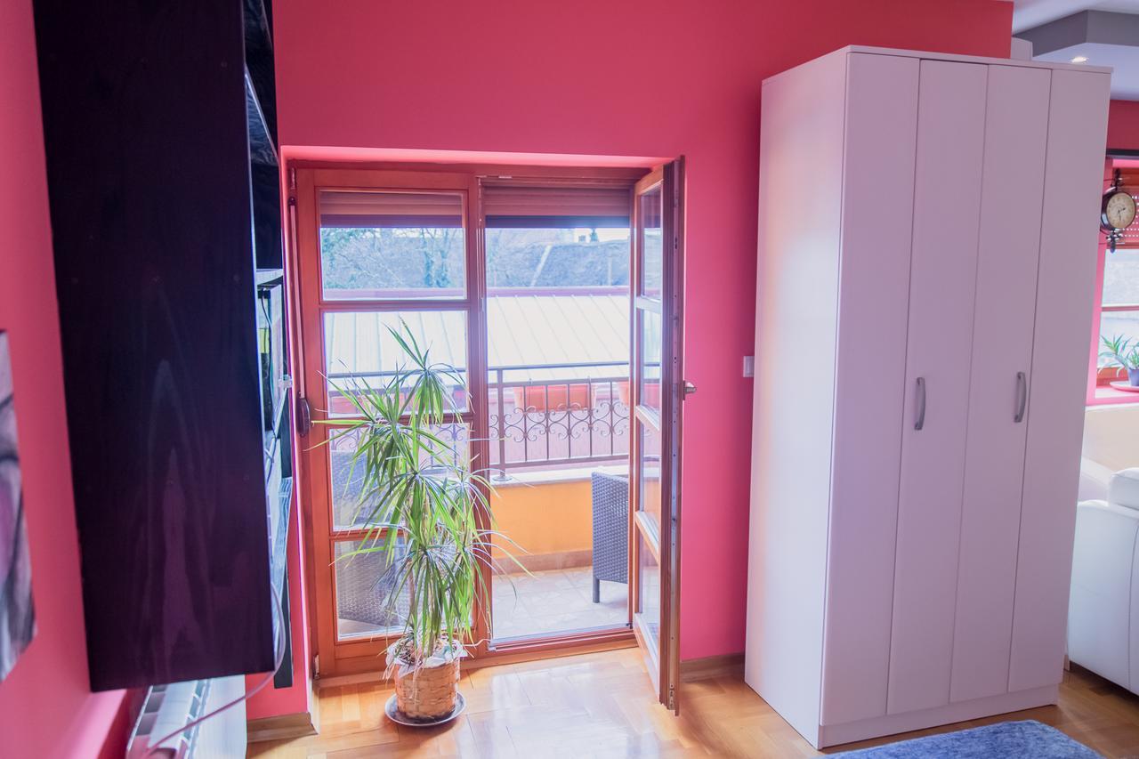 Apartman U Srcu Grada Sombor Ngoại thất bức ảnh